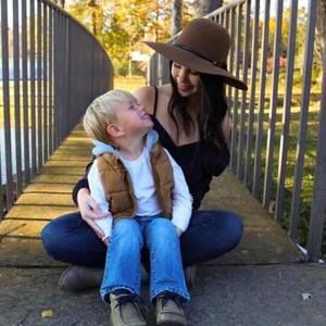 Meet your Posher, Kelsey